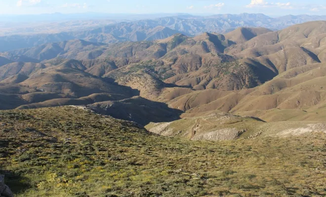 Deşte Botan Yaylasındaki vatandaşların ulaşım ve iletişim sorunu çözüm bekliyor 