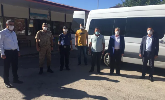 Palu Kaymakamı Covid-19 tedbirleri için esnafı denetledi