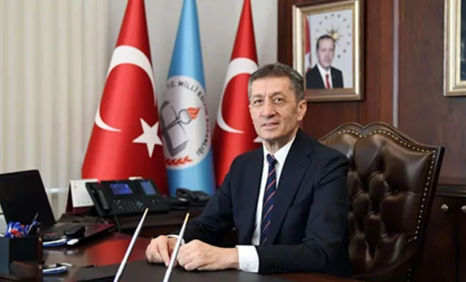 Bakan Selçuk'tan ara tatil mesajı 