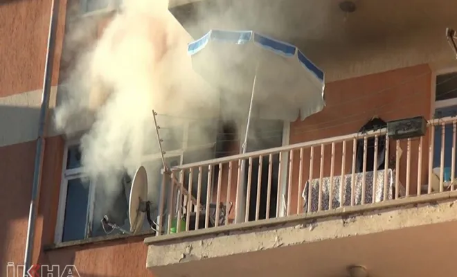 Elazığ'da çıkan yangında 6 kişi dumandan etkilendi 2 evcil hayvan telef oldu 