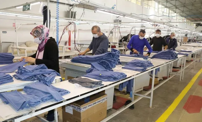 Asgari ücret 2 bin 825 lira olarak belirlendi