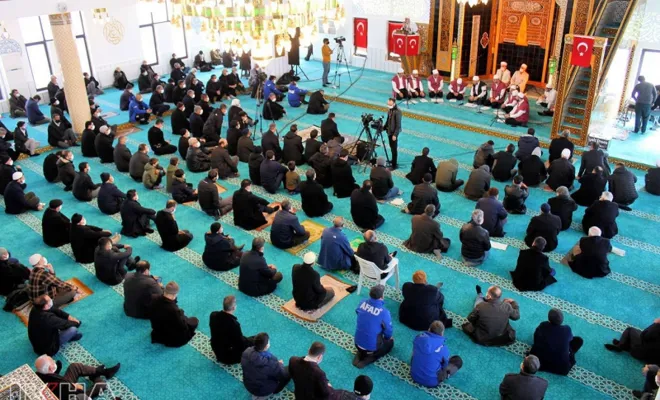 Elazığ depreminde vefat edenler için anma programı düzenlendi