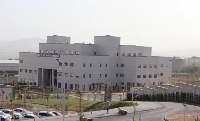 Elazığ Ağız ve Diş Sağlığı Hastanesi salgın öncesi hizmetlerine başladı