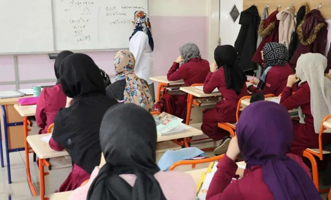 20 bin sözleşmeli öğretmen ataması için takvim belli oldu 