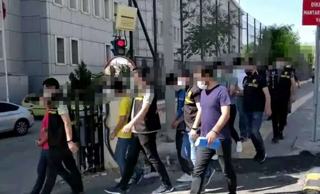 Elazığ ve 3 İlde Kripto Para Dolandırıcılığı Operasyonu : 5 Tutuklama