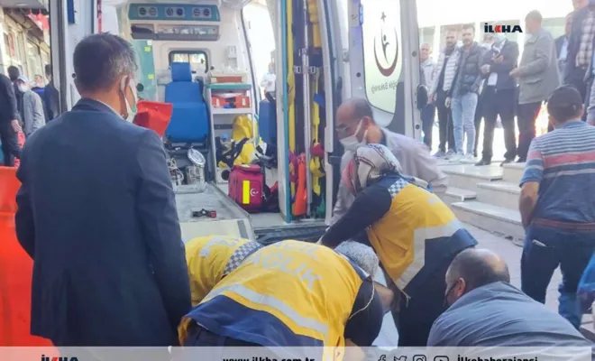 Elâzığ Kapalıçarşı'da kavga: 2 yaralı 