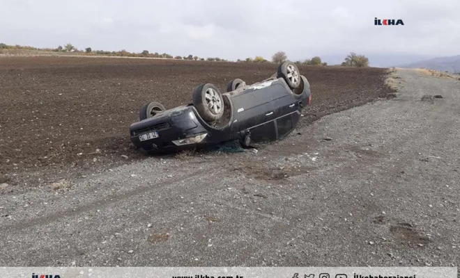 Palu`da Kontrolden çıkan otomobil takla attı: 2 yaralı 