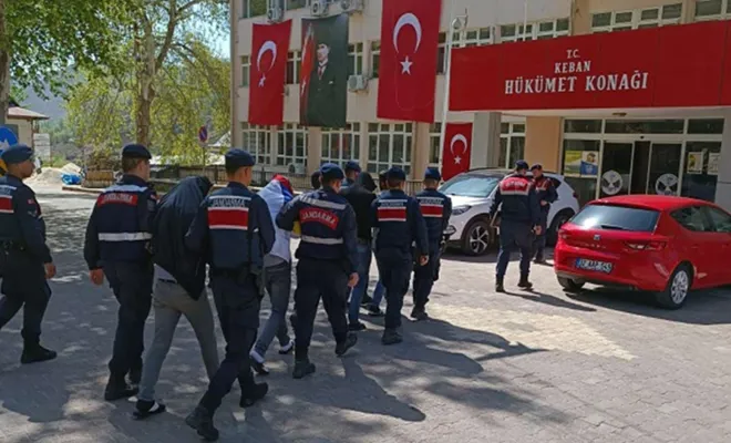 Hayvan çiftliğinde hırsızlık yapan 4 kişi yakalandı